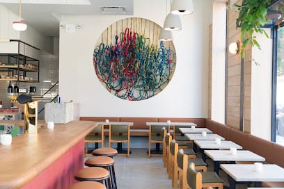Llama Inn - Peruvian Restaurant