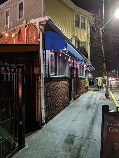 Los Andes - Peruvian Restaurant