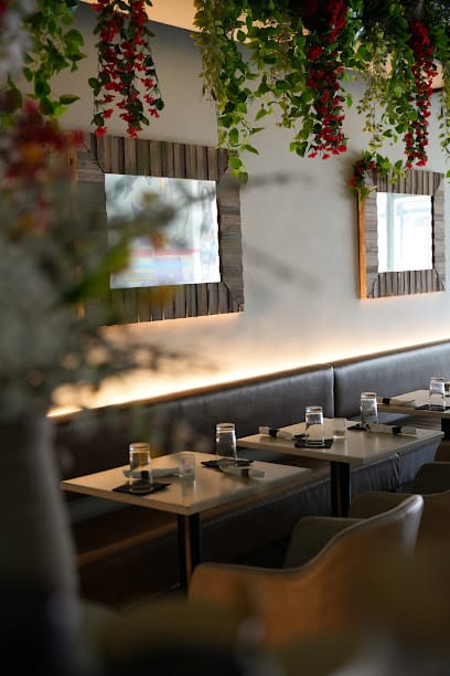 Tozton - Peruvian Restaurant